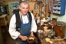 Torsten Laskowski: Restaurator in Einzugsbereich Celle, Gifhorn, Peine, Wolfsburg, Braunschweig, Hannover